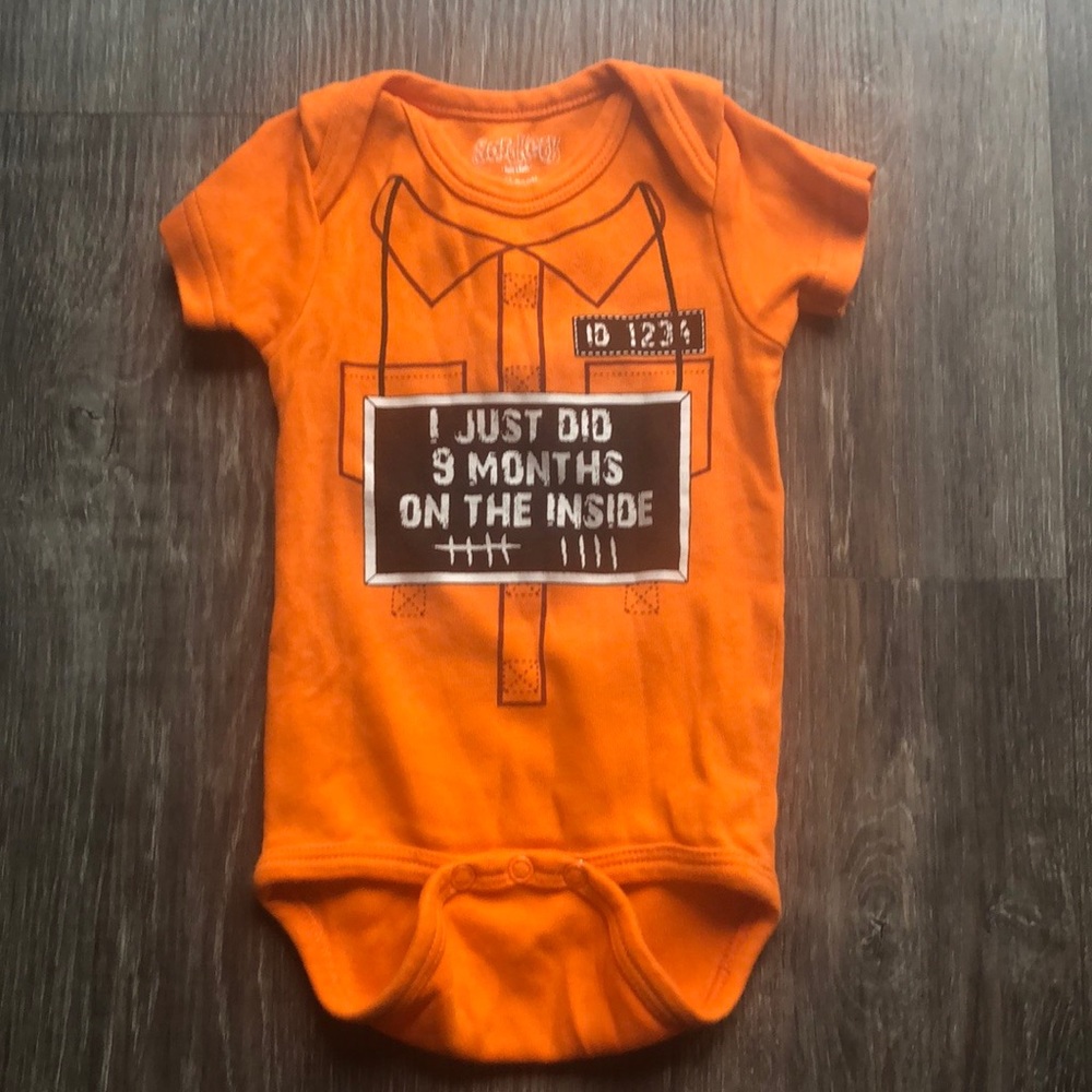 Baby Sara Kety Halloween Onesie Sz 6-12 mths